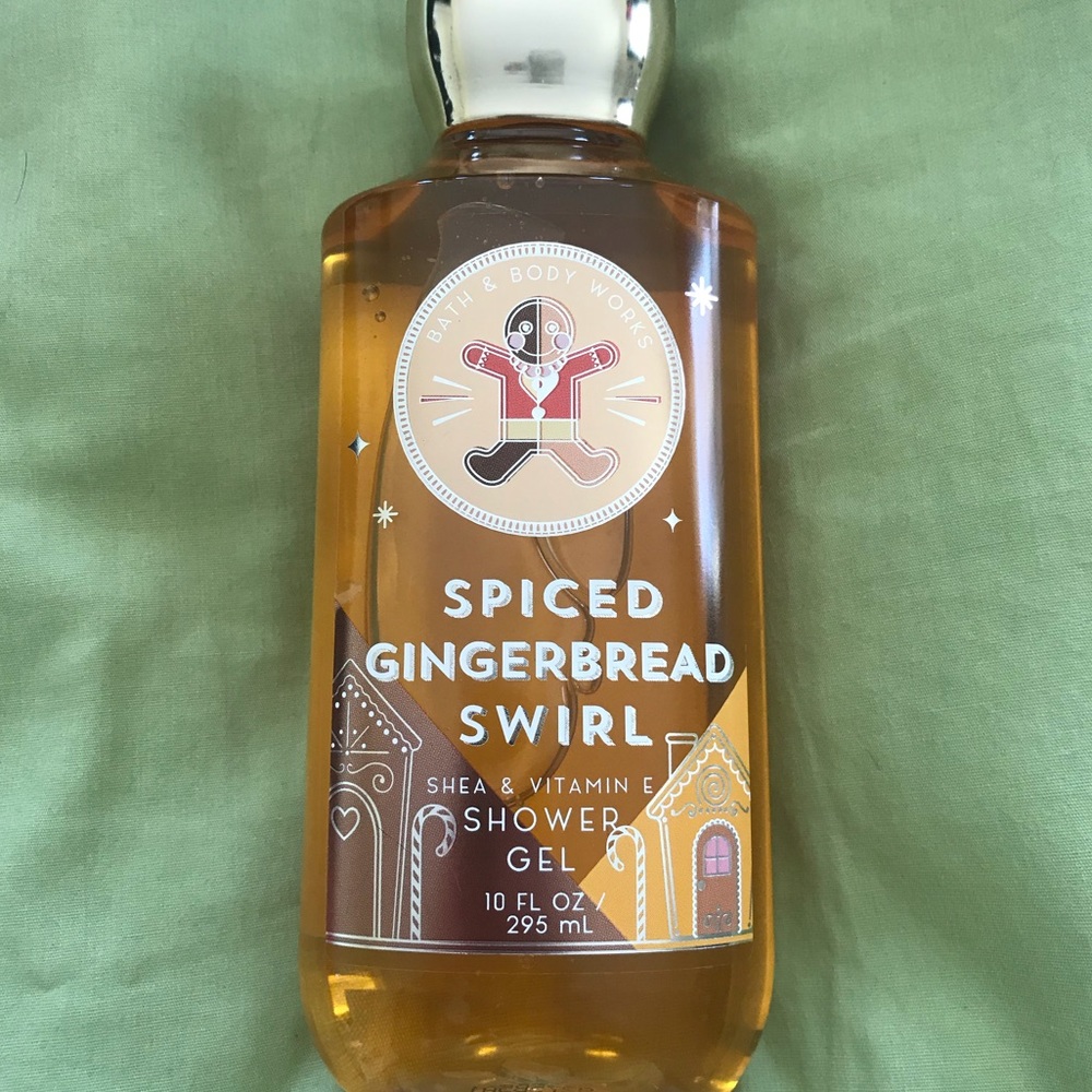 🏡Spiced Gingerbread Swirl Body Gel Unopened